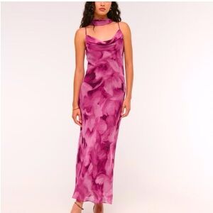 abercrombie strappy plunge corset maxi dress This TikTok-Favorite Abercrombie Black Dress Is Back in Stock Today